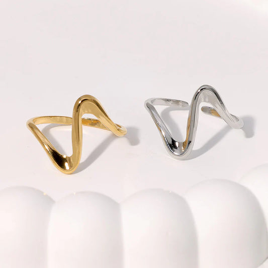 Anillos de acero inoxidable rayas minimalistas